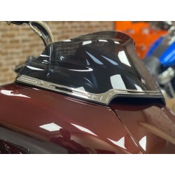 WINDSHIELD TRIM ROADGLIDE CR 2015-2019